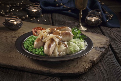 Bangers & Mash served at Three Broomsticks in "The Wizarding World of Harry Potter" at Universal Studios Hollywood