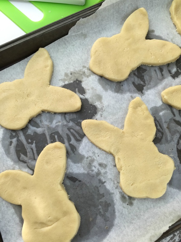 Zootopia Party Food Ideas Bunny Sugar Cookies Process 2