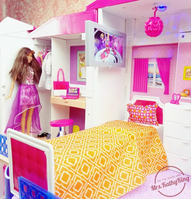 barbie-hello-dreamhouse-bed-room-comands