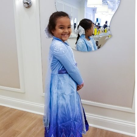 How to plan a Simple Frozen 2 Themed Birthday Party